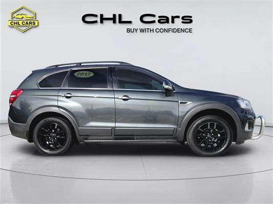 2017 Holden Captiva thumbnail
