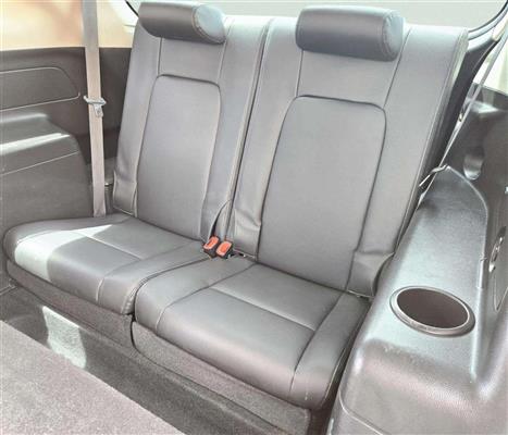 2017 Holden Captiva thumbnail