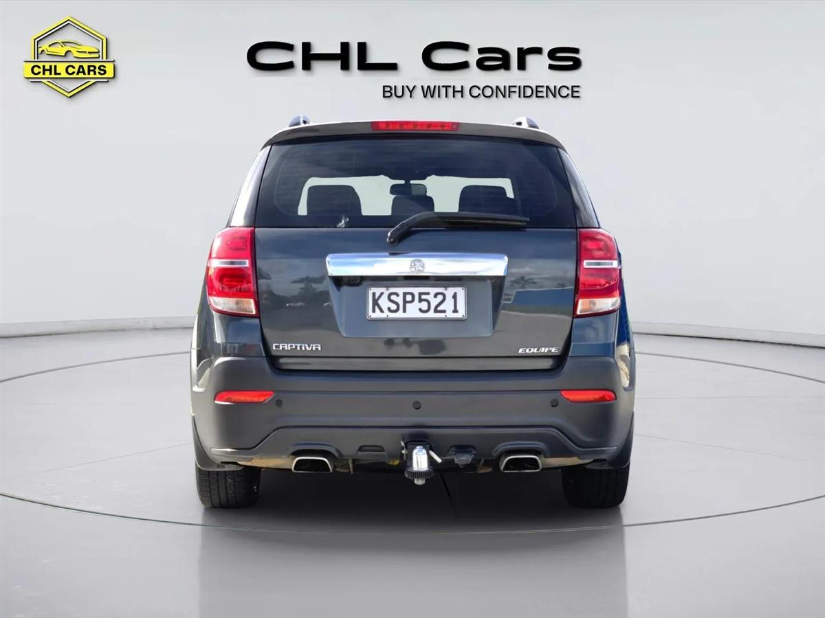 2017 Holden Captiva thumbnail