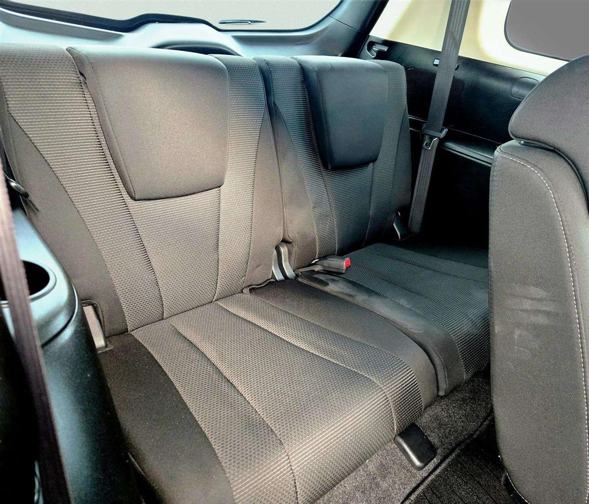 2015 Mazda Premacy thumbnail