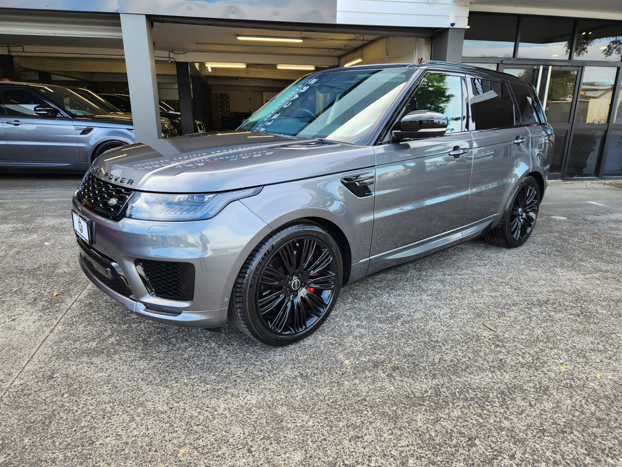 2019 Land Rover Range Rover Sport thumbnail