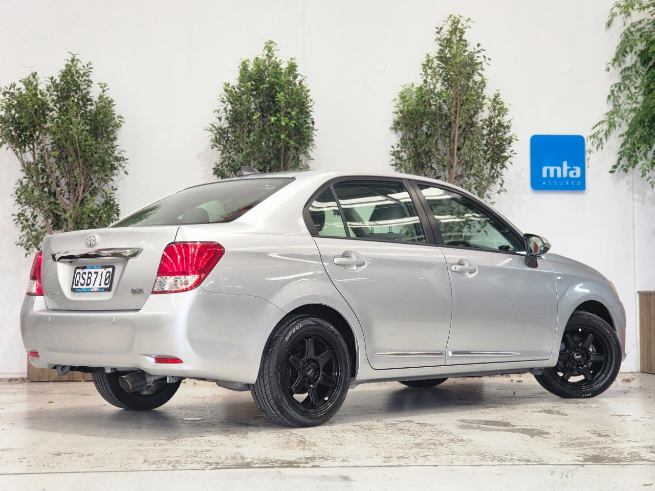 2014 Toyota Corolla thumbnail