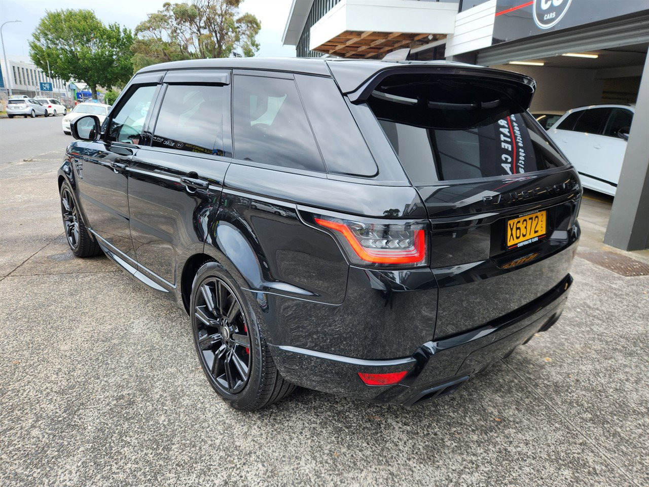 2020 Land Rover Range Rover Sport thumbnail