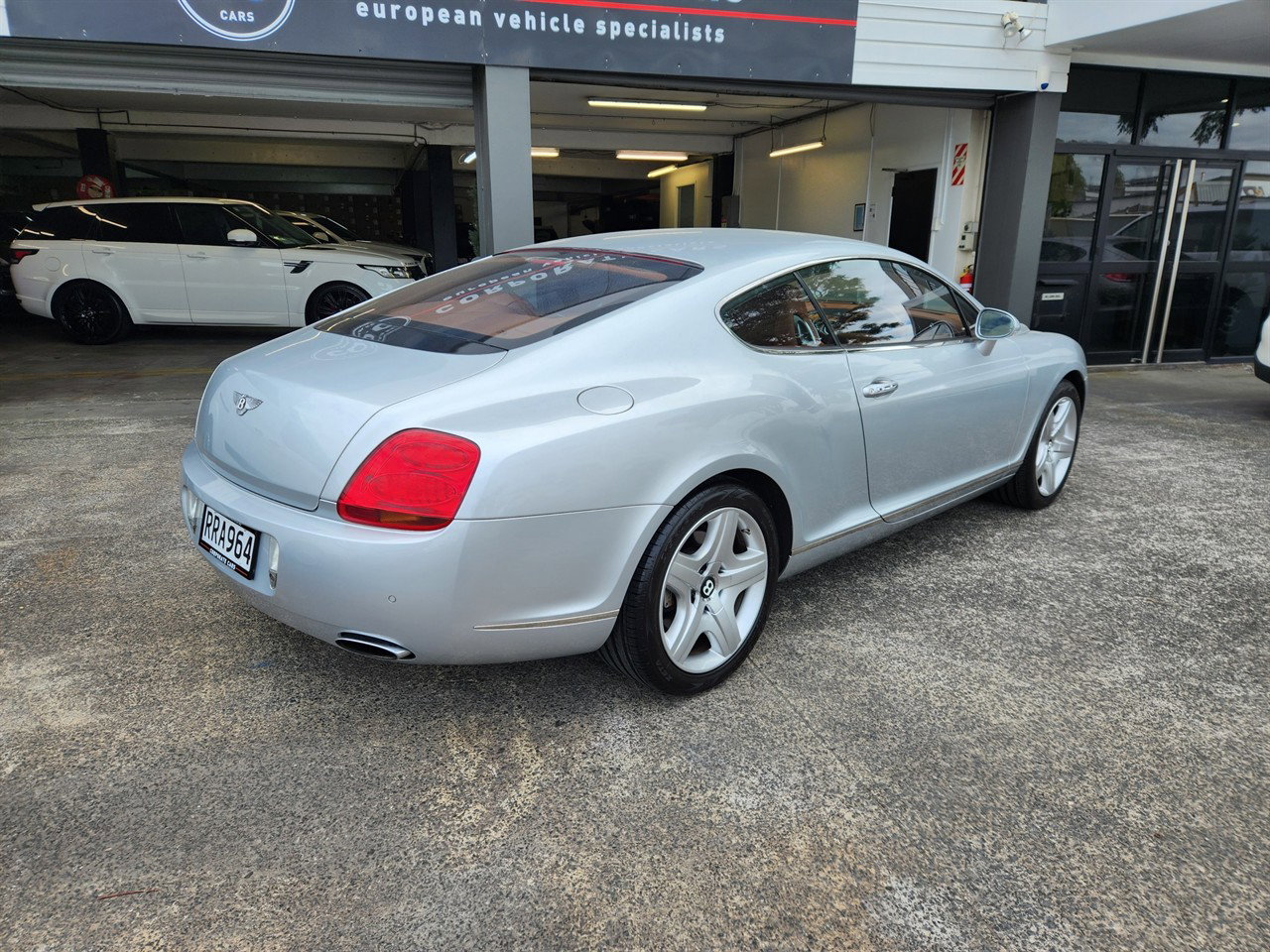 2004 Bentley CONTINENTAL thumbnail
