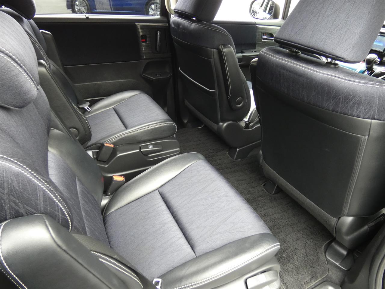 2015 Honda ODYSSEY thumbnail