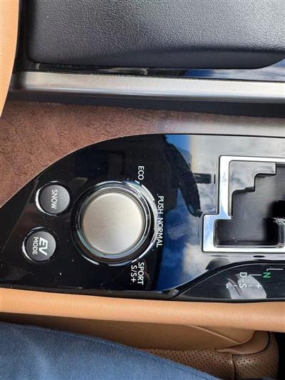 2013 Lexus GH450H thumbnail