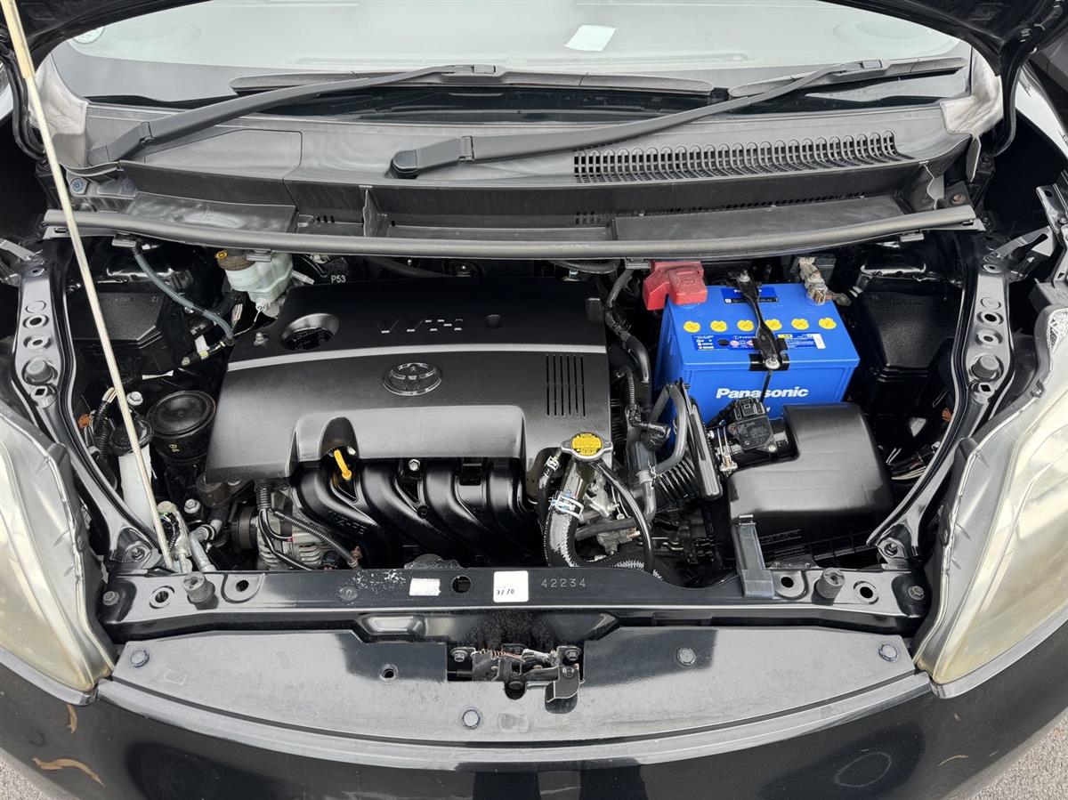 2012 Toyota Porte thumbnail