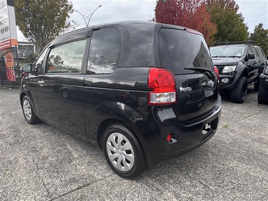 2012 Toyota Porte thumbnail