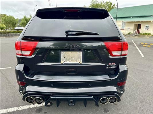 2013 Jeep Grand thumbnail