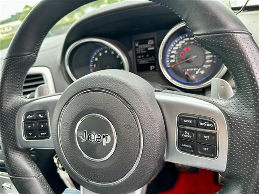 2013 Jeep Grand thumbnail