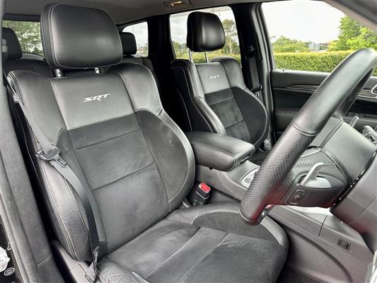 2013 Jeep Grand thumbnail
