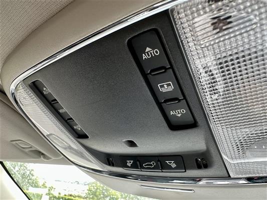 2013 Jeep Grand thumbnail