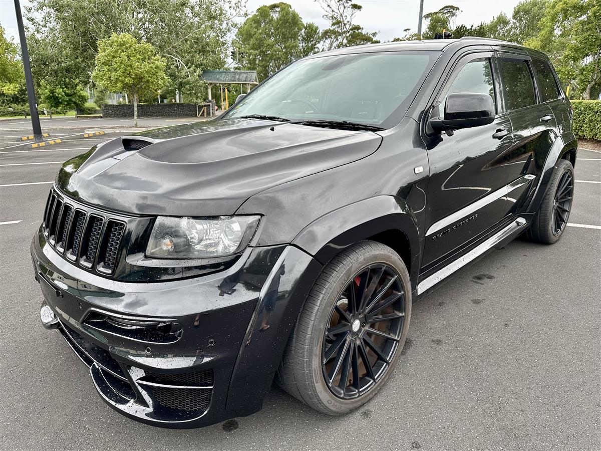2013 Jeep Grand thumbnail