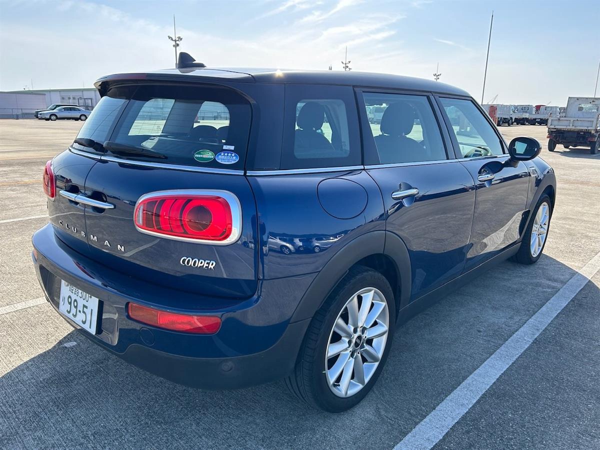 2016 Mini Cooper thumbnail