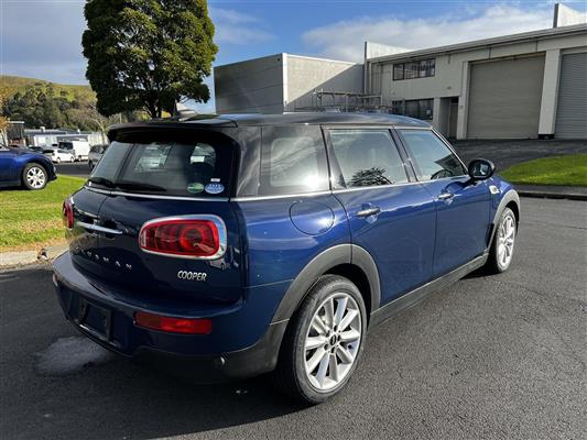 2016 Mini Cooper thumbnail