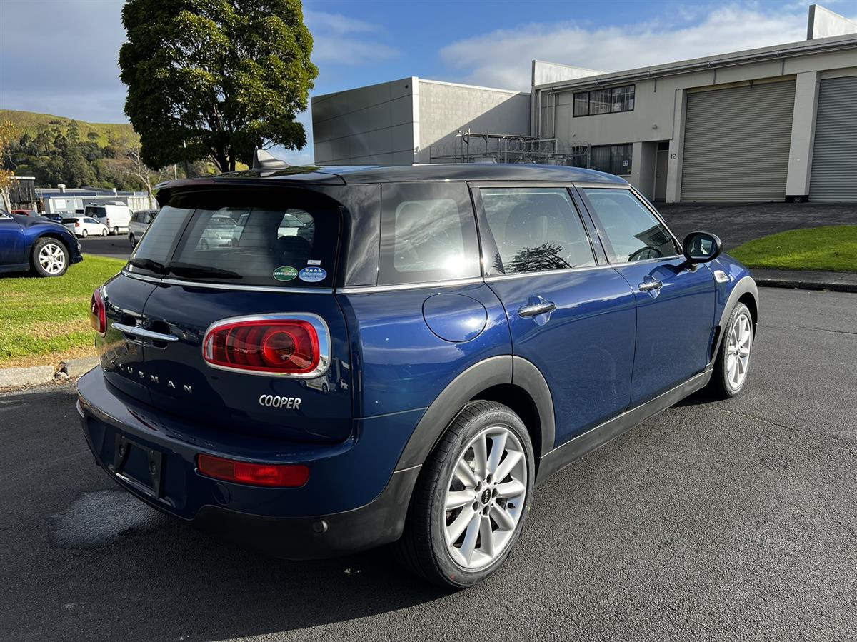 2016 Mini Cooper thumbnail