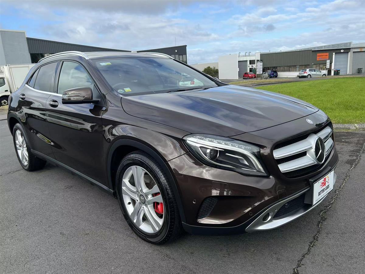 2014 Mercedes-Benz GLA thumbnail