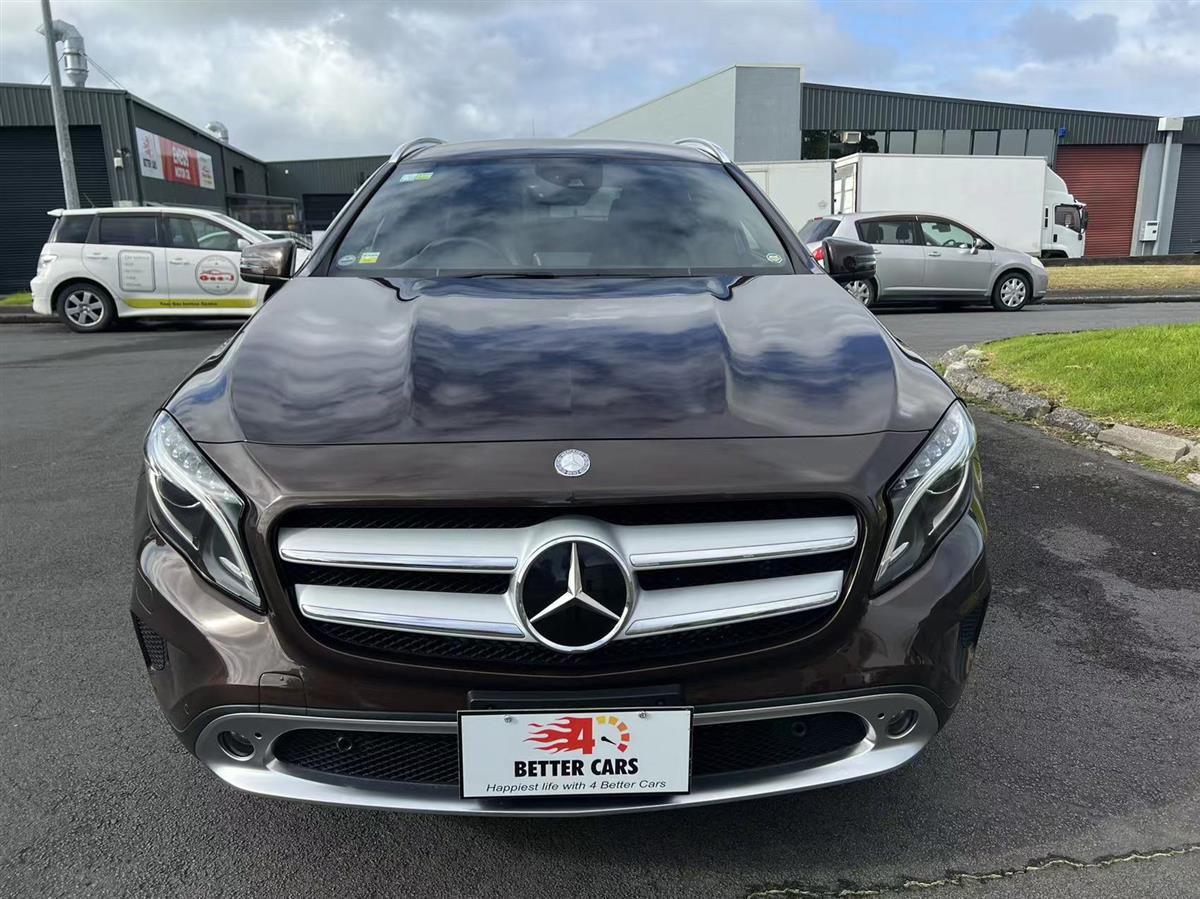 2014 Mercedes-Benz GLA thumbnail