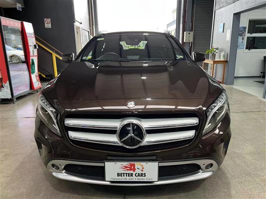 2014 Mercedes-Benz GLA thumbnail