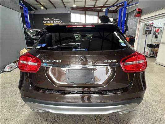 2014 Mercedes-Benz GLA thumbnail