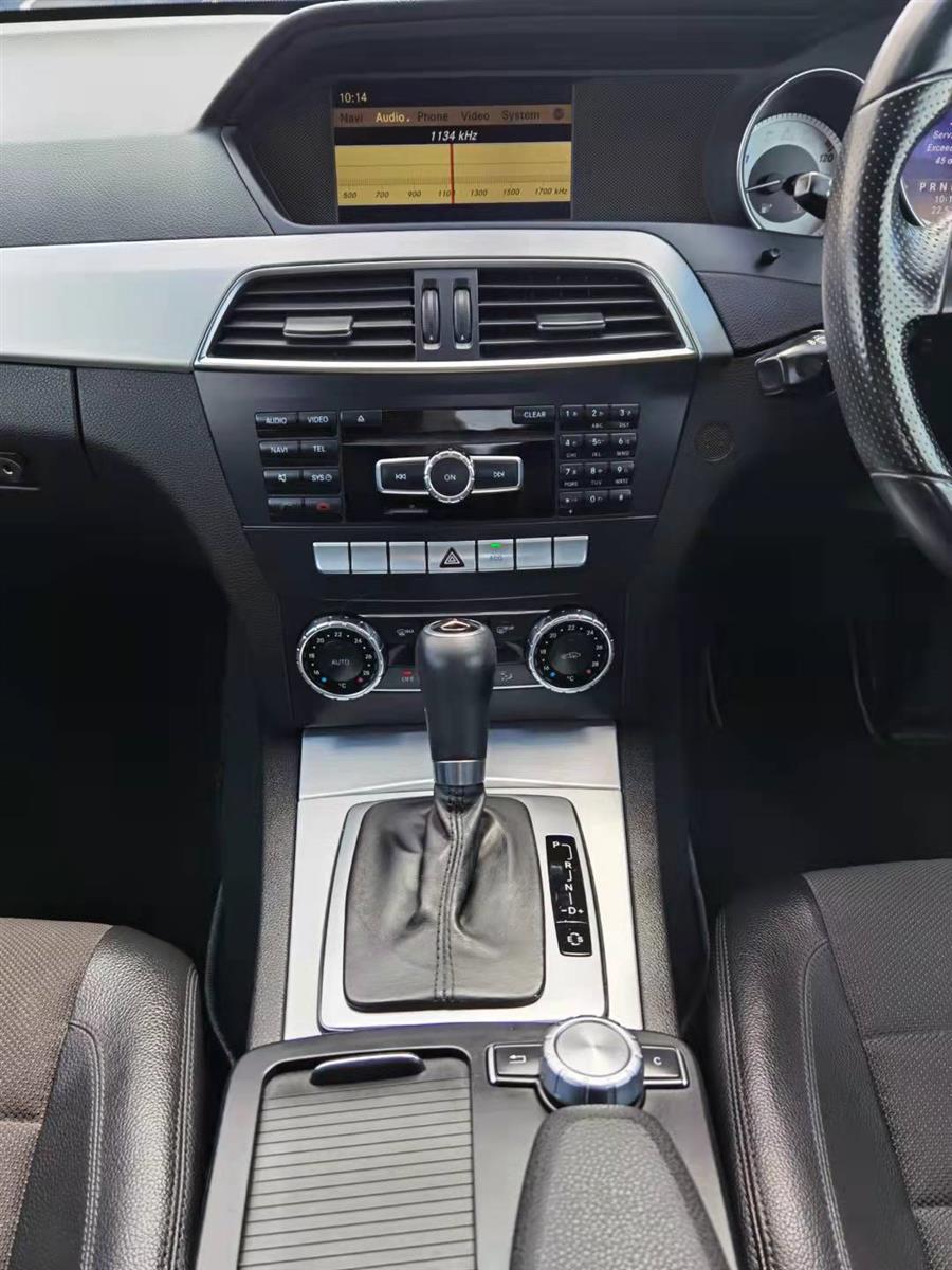 2012 Mercedes-Benz C thumbnail