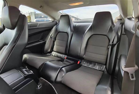 2012 Mercedes-Benz C thumbnail