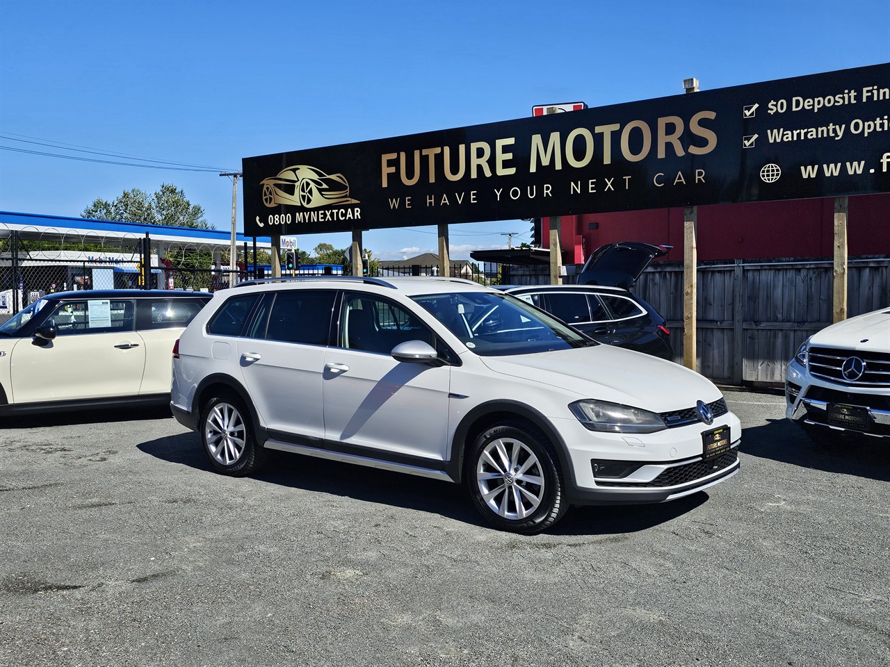 2015 Volkswagen Golf thumbnail