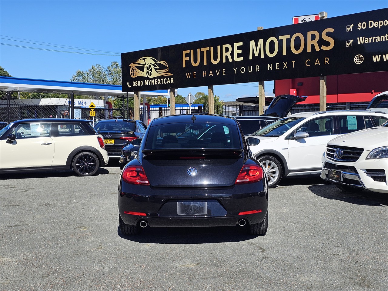 2014 Volkswagen Beetle thumbnail