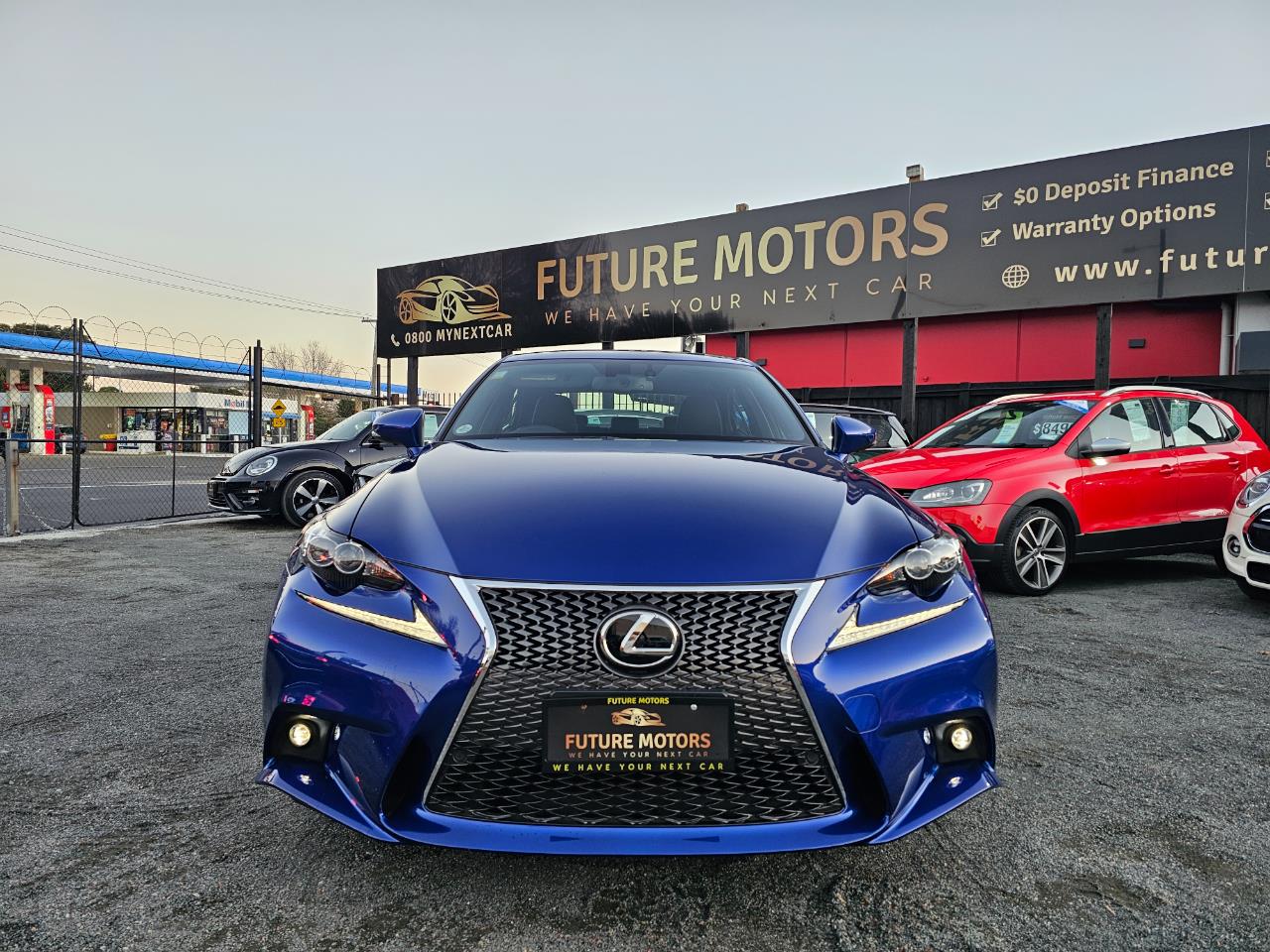2015 Lexus IS thumbnail
