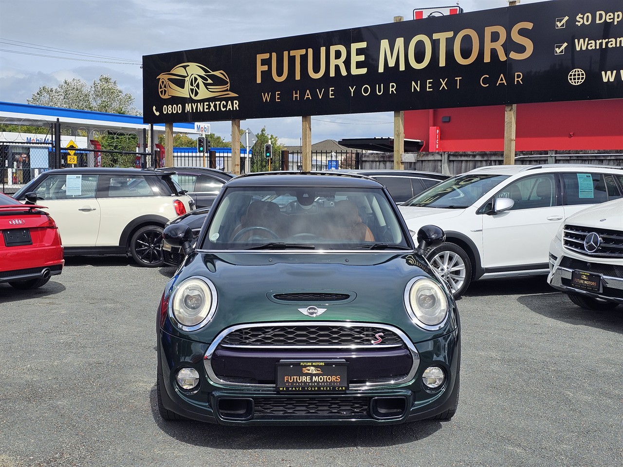 2018 Mini Cooper thumbnail