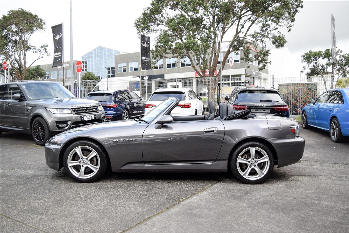 2009 Honda S2000 thumbnail