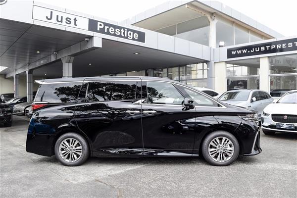 2025 Toyota Alphard thumbnail