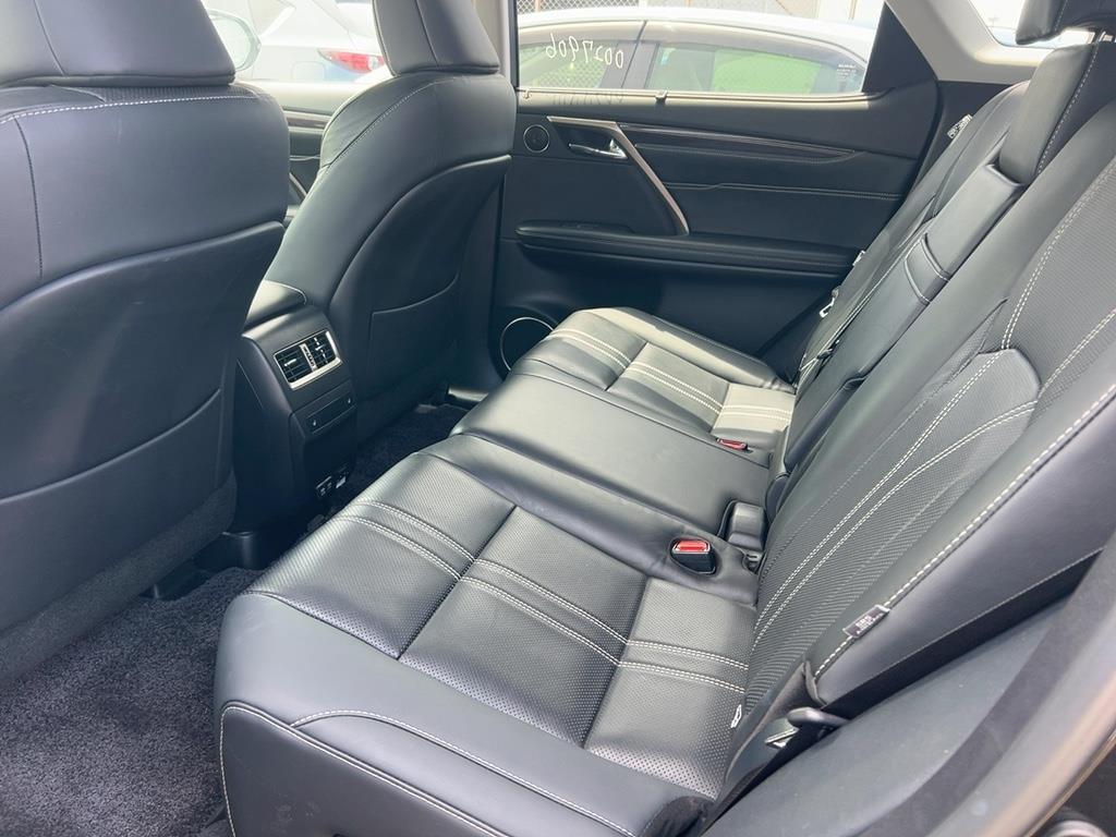 2023 Lexus RX thumbnail