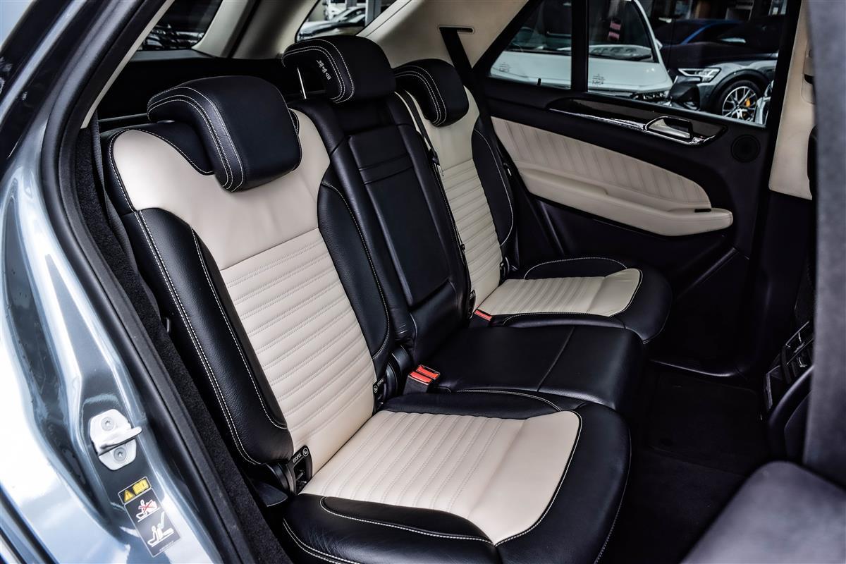 2016 Mercedes-Benz GLE thumbnail