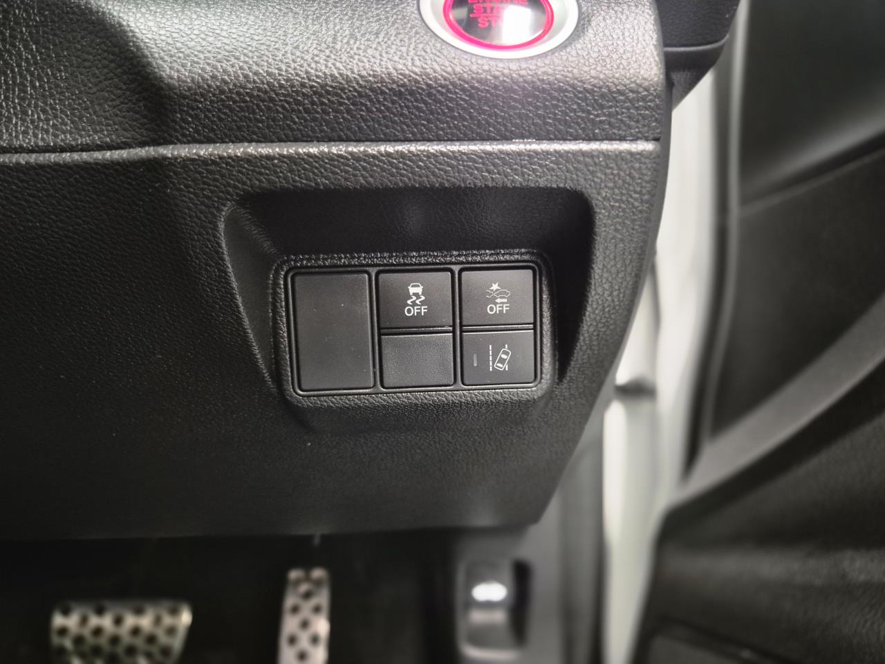 2017 Honda Civic thumbnail