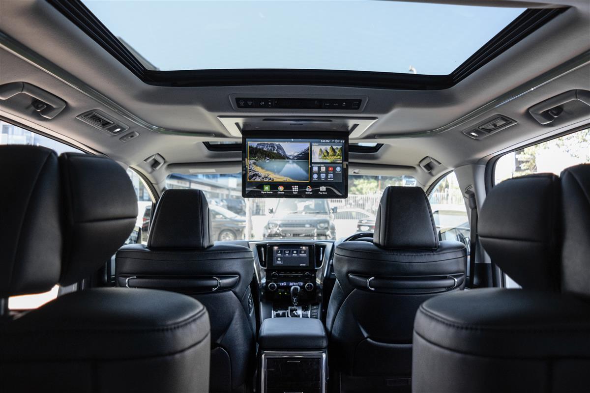 2020 Toyota Alphard thumbnail