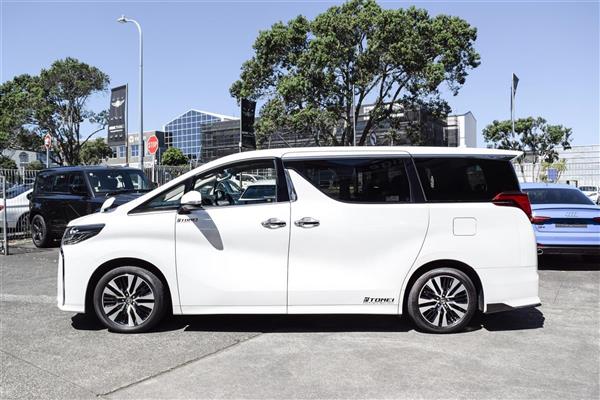 2020 Toyota Alphard thumbnail
