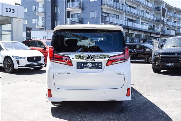 2020 Toyota Alphard thumbnail