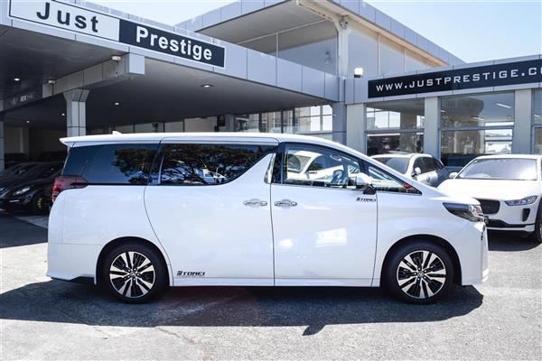 2020 Toyota Alphard thumbnail