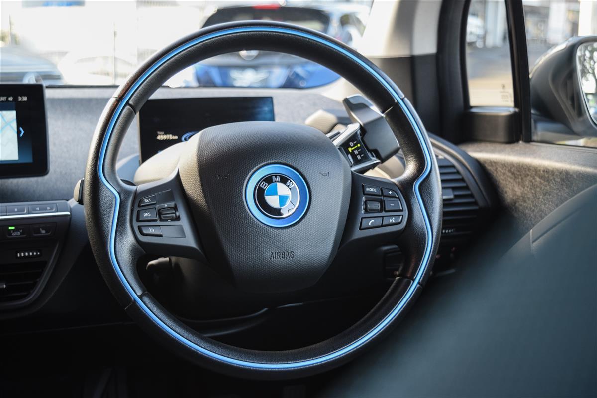2020 BMW i3 thumbnail