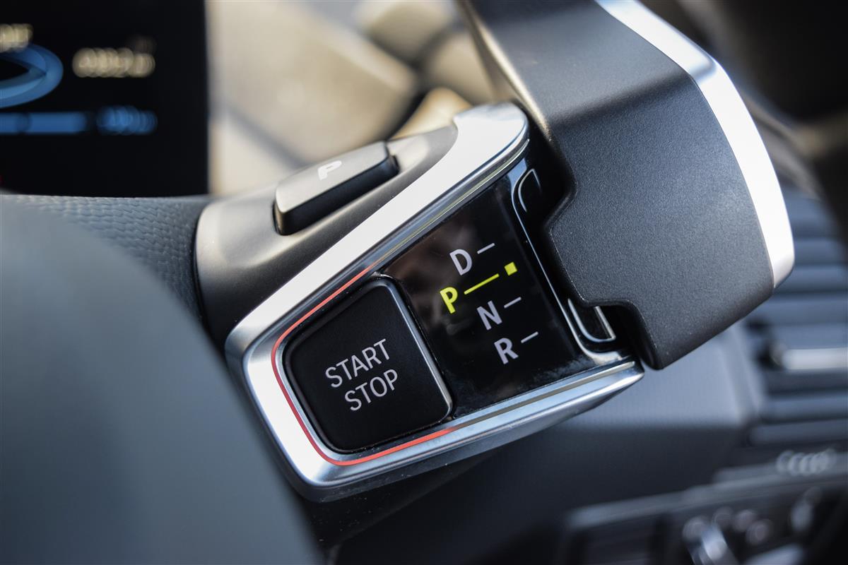 2020 BMW i3 thumbnail