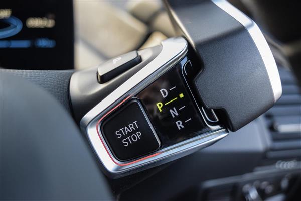 2020 BMW i3 thumbnail