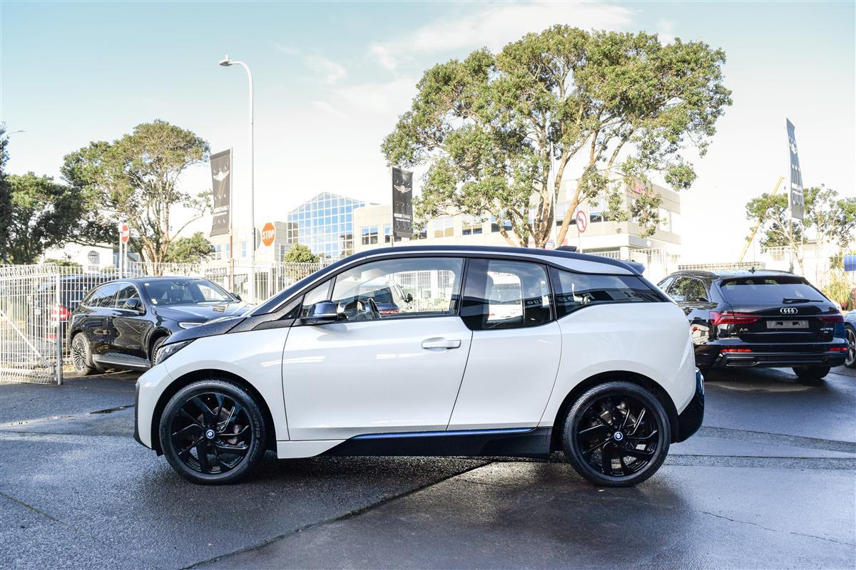2020 BMW i3 thumbnail