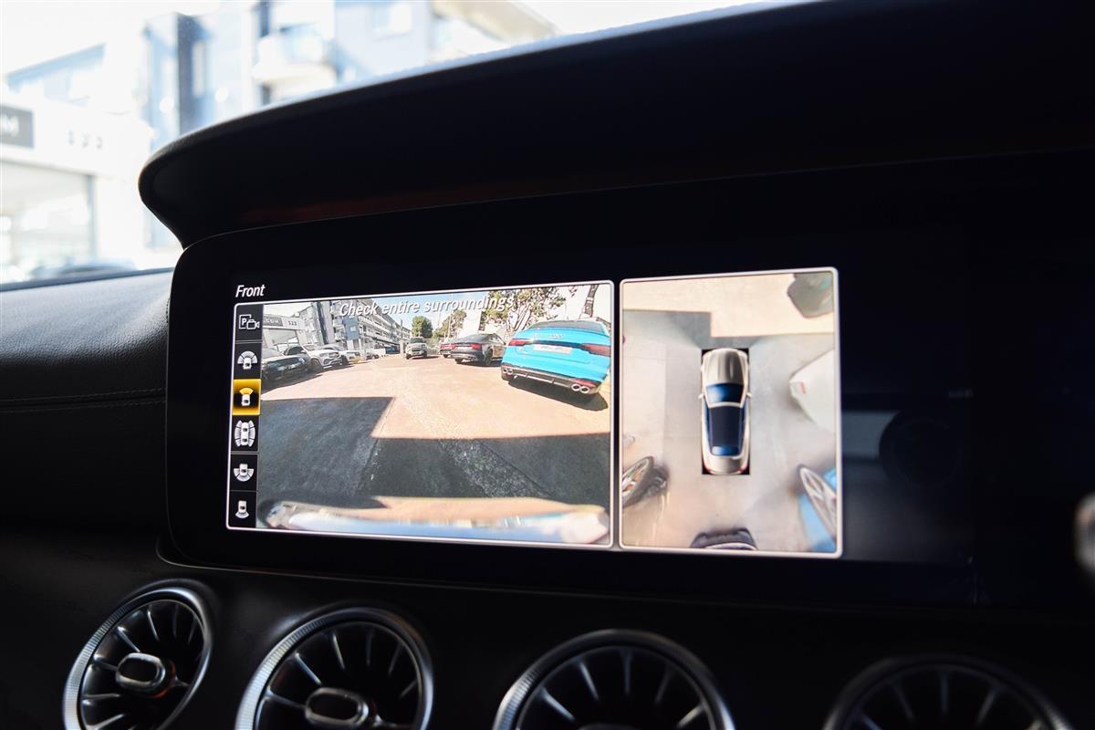 2019 Mercedes-Benz E thumbnail