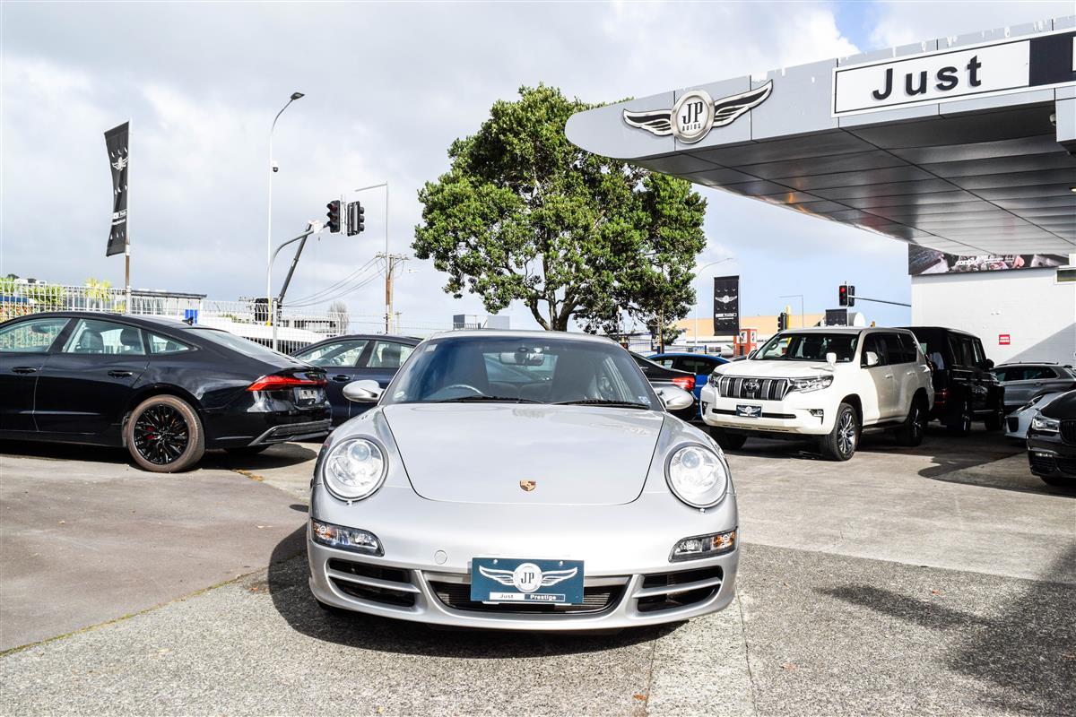 2008 Porsche 911 thumbnail
