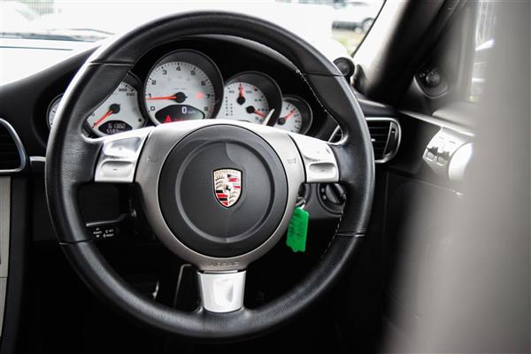 2008 Porsche 911 thumbnail