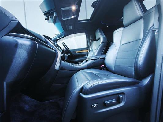 2017 Toyota Vellfire thumbnail