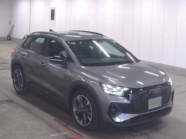 2024 Audi Q4 thumbnail