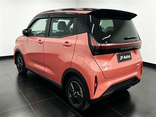2023 Nissan SAKURA thumbnail