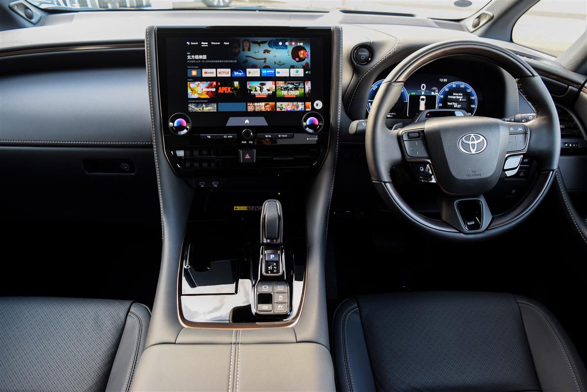 2026 Toyota Vellfire thumbnail